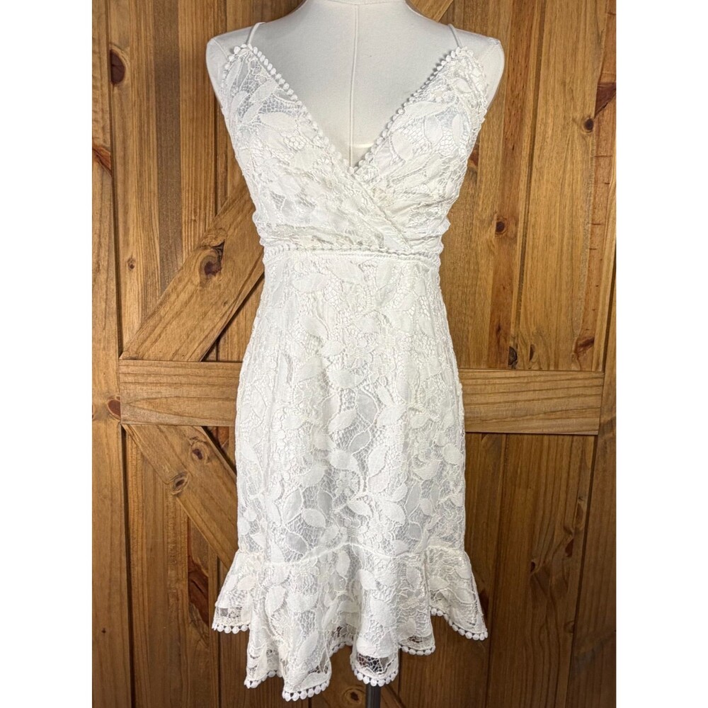 Showpo White Lace Babydoll Dress Y2K Open Back Tie Coquette Size 10